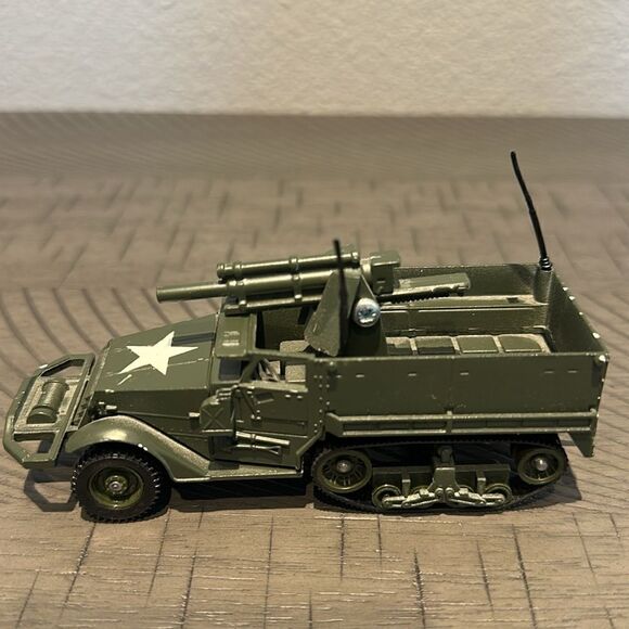 Lot of 3 Military Army Toy Collectables - Picture 3 of 10